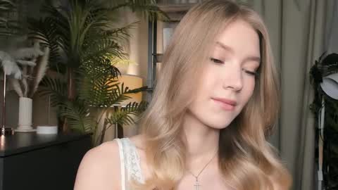 Natalie online show from November 9, 6:09 am