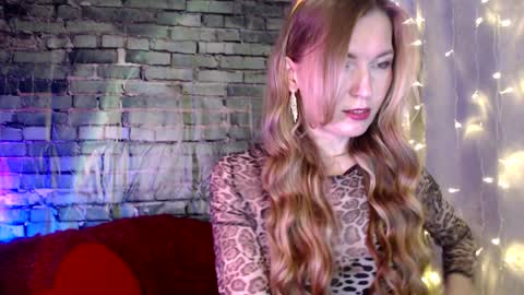 Liana online show from January 5, 10:10 am