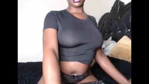 Snapshot of euphoric_cosmos chatting on January 21, 10:41 pm euphoria online show from January 21, 10:41 pm