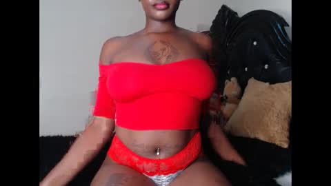 Snapshot of euphoric_cosmos chatting on February 7, 8:44 am euphoria online show from February 7, 8:44 am