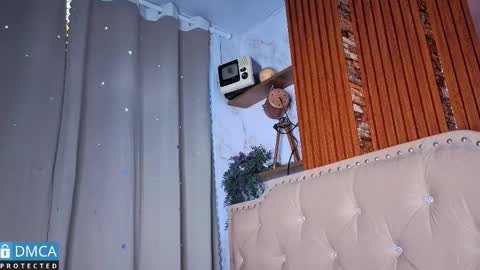 eva delight online show from January 16, 11:17 am