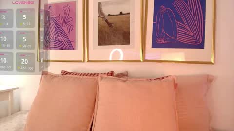 Evaa Depp online show from February 4, 10:00 am