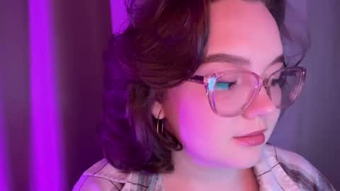 eva_kittenn online show from November 2, 6:33 pm