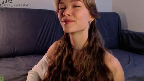 Snapshot of eva_natsumi chatting on October 8, 5:17 pm Eva online show from October 8, 5:17 pm