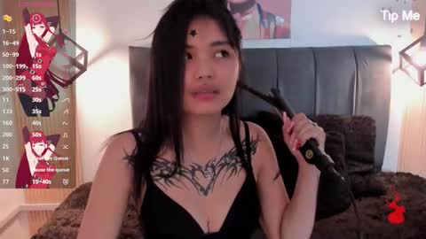 Snapshot of eva_rosee_ chatting on October 11, 1:03 pm Eva online show from October 11, 1:03 pm