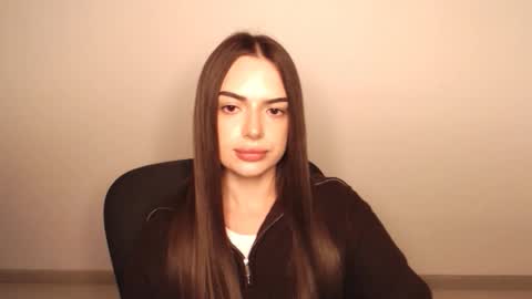 Snapshot of eva_rossee_ chatting on October 2, 6:46 pm Eva online show from October 2, 6:46 pm
