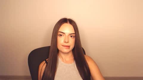 Snapshot of eva_rossee_ chatting on September 16, 6:27 pm Eva online show from September 16, 6:27 pm