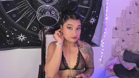 Eva  online show from September 16, 6:54 am