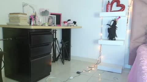 Eva Sin online show from March 14, 2:45 am