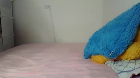 Snapshot of eva_sweet2 chatting on September 14, 5:00 pm Estefania online show from September 14, 5:00 pm