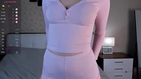 Eva online show from October 15, 2:19 pm