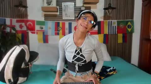 Eva online show from June 19, 1:25 pm