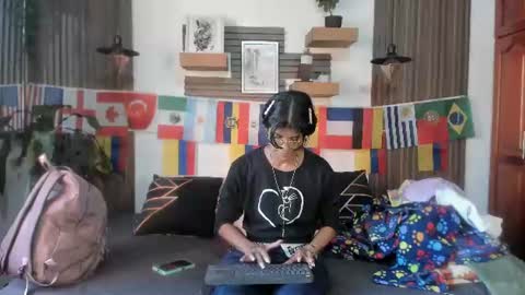 Eva online show from June 22, 1:19 pm