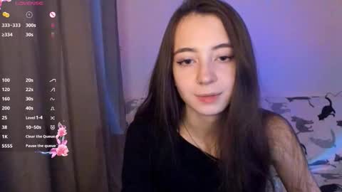 evabradly online show from November 27, 7:17 pm