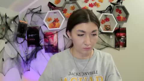 Evachaturbatte online show from October 22, 11:15 am