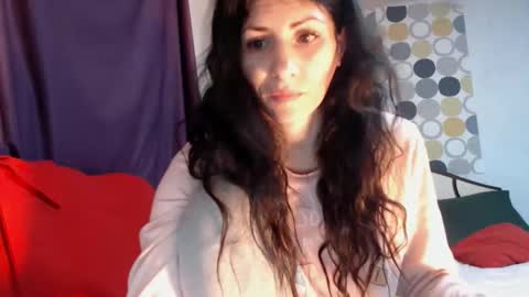 hornycrissyyourlove online show from February 4, 2:36 am