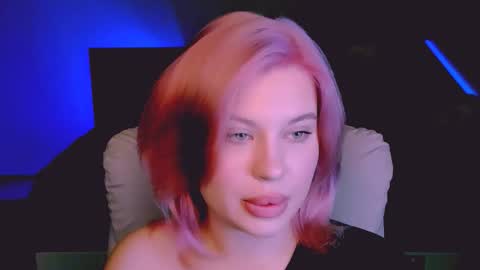 Snapshot of evaharve chatting on September 18, 5:39 am Eva online show from September 18, 5:39 am