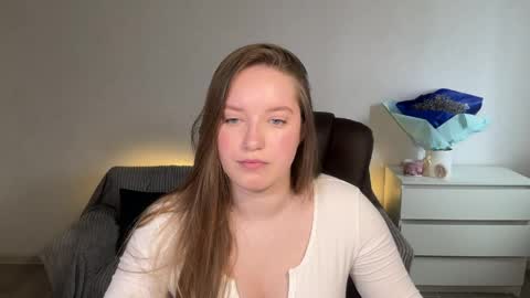 Eva online show from April 4, 8:35 am