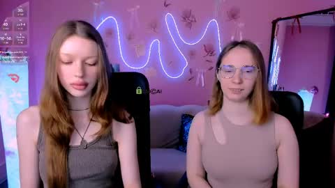 evalora online show from April 19, 7:38 pm