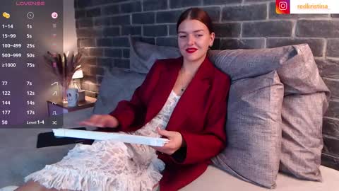 Snapshot of evamerlo chatting on September 17, 9:51 am Kristina online show from September 17, 9:51 am