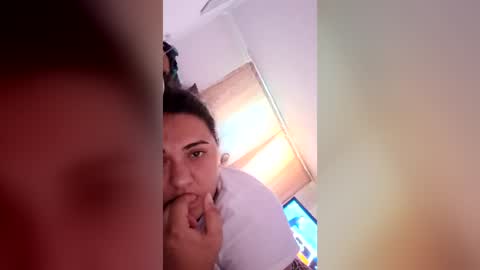 evamorrisonn online show from July 23, 12:35 pm