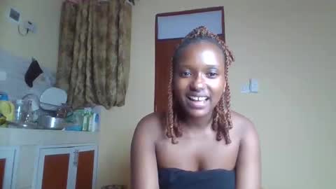 Snapshot of evamyler chatting on September 16, 6:49 pm evamyler online show from September 16, 6:49 pm