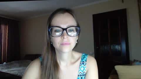 YourMistress online show from September 17, 9:29 am