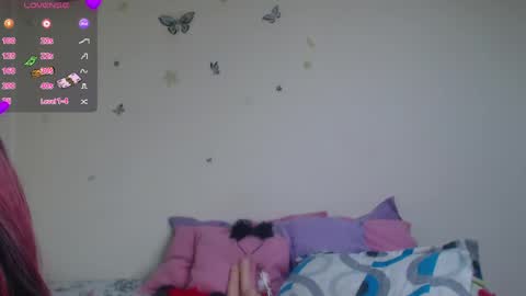 evangeline_lover online show from April 18, 7:07 pm