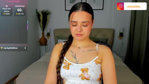 Eva online show from April 22, 2:14 pm