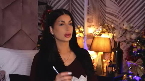 EvaRhea online show from January 6, 3:54 am