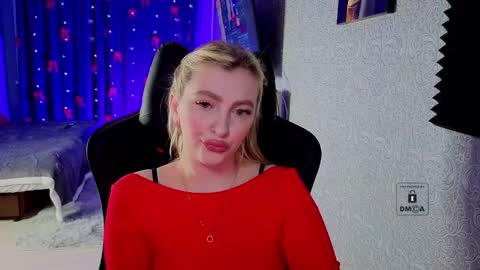 evavibe online show from February 24, 5:44 pm