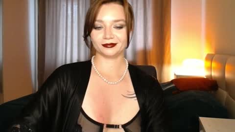 Eve  online show from October 17, 7:22 am