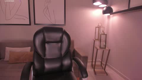 Eve  online show from January 9, 12:09 pm