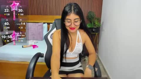 BELLA online show from March 10, 12:06 pm