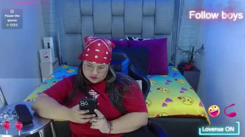 evelin zaens online show from October 29, 6:07 am