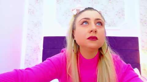 EvelinHill online show from February 9, 4:48 am