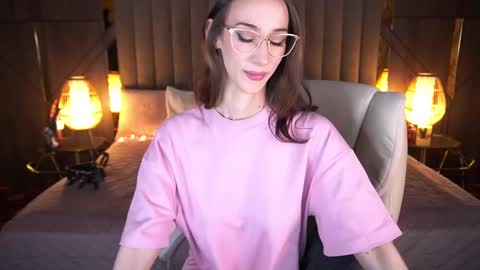 evelyn rush1 online show from February 22, 3:01 am