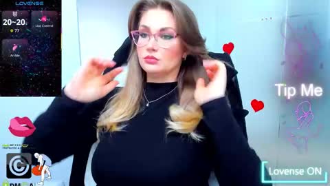 evelyne_rose online show from March 20, 6:18 am