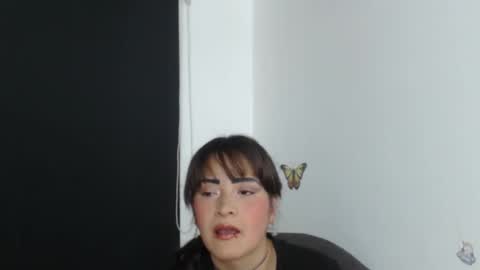 Evelyne online show from April 14, 3:28 am