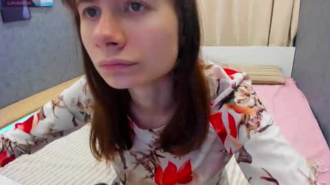 Snapshot of evelynjin_ chatting on October 5, 8:03 pm Evelyn online show from October 5, 8:03 pm