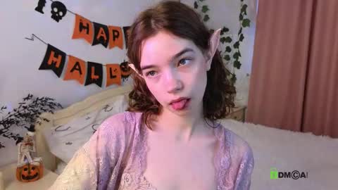 evi_brook online show from October 21, 6:28 am