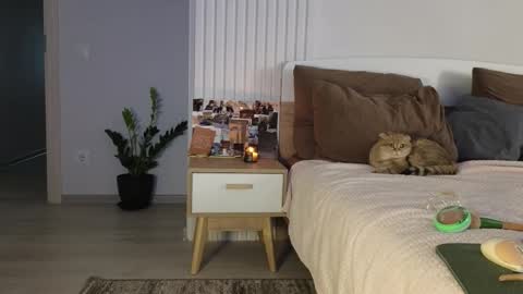 Snapshot of evi_woow chatting on September 11, 10:10 pm evi_woow online show from September 11, 10:10 pm