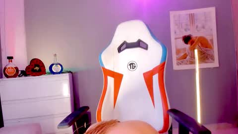 evva_foxxy online show from September 24, 4:17 pm