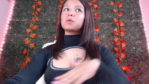 Im Evy online show from March 19, 6:23 pm