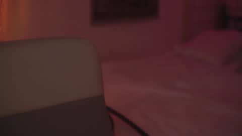 Snapshot of ex_angel chatting on December 4, 7:12 pm Alyson online show from December 4, 7:12 pm