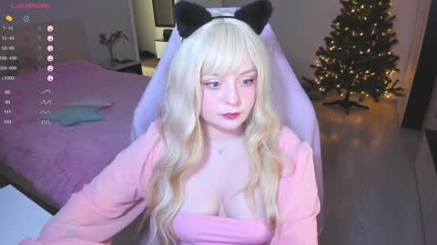 Snapshot of exhoneyangel chatting on December 28, 7:22 am Amy online show from December 28, 7:22 am