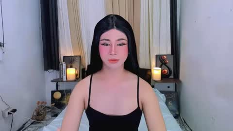 expensive_elise online show from June 24, 11:53 am