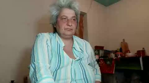 ExquisiteMature online show from January 29, 7:00 pm