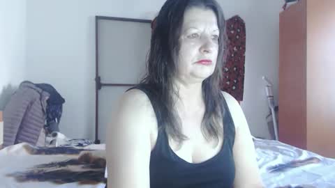 ExtasyMature online show from April 19, 5:29 am