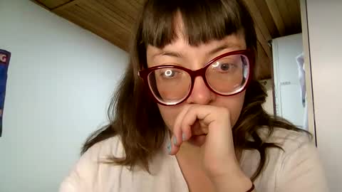 Aimee online show from January 17, 1:03 pm